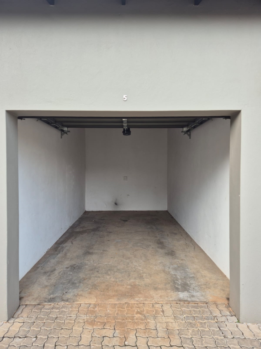 To Let 2 Bedroom Property for Rent in Xanadu Nature Estate North West